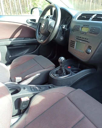 Seat Leon cena 17000 przebieg: 198000, rok produkcji 2006 z Toruń małe 172
